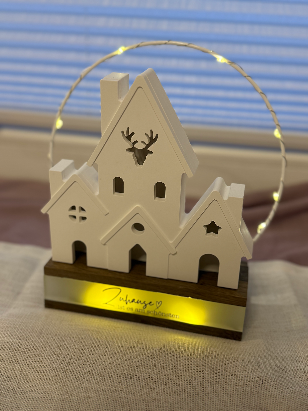 Miniaturbild: Aufsteller weiß mit Ballonlicht und Lichterkette 