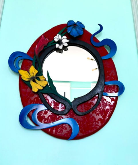 Thumbnail: Suspiria Mirror