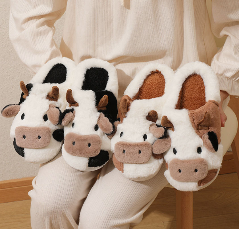 Winter Home Slippers for Couples Warm Plush Neutral Cartoon Cow Indoor Anti Slip