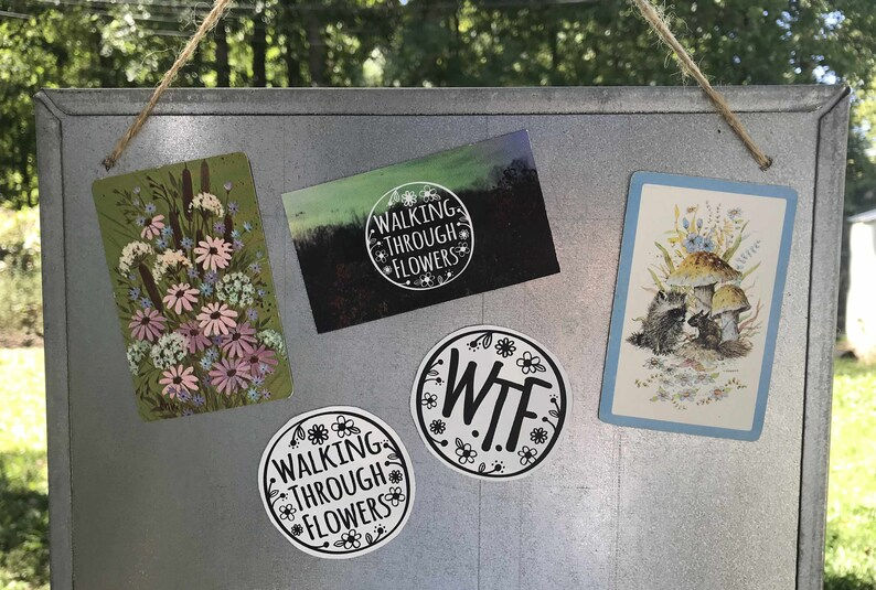 Thumbnail: Vintage Painting Magnet