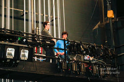 1070105_10203636798347278_348902047_n