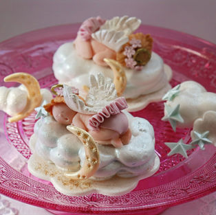 Doces Artísticos Modelados, feitos à mão com técnicas artesanais e ingredientes de alta qualidade. Doces personalizados no tema desejado.