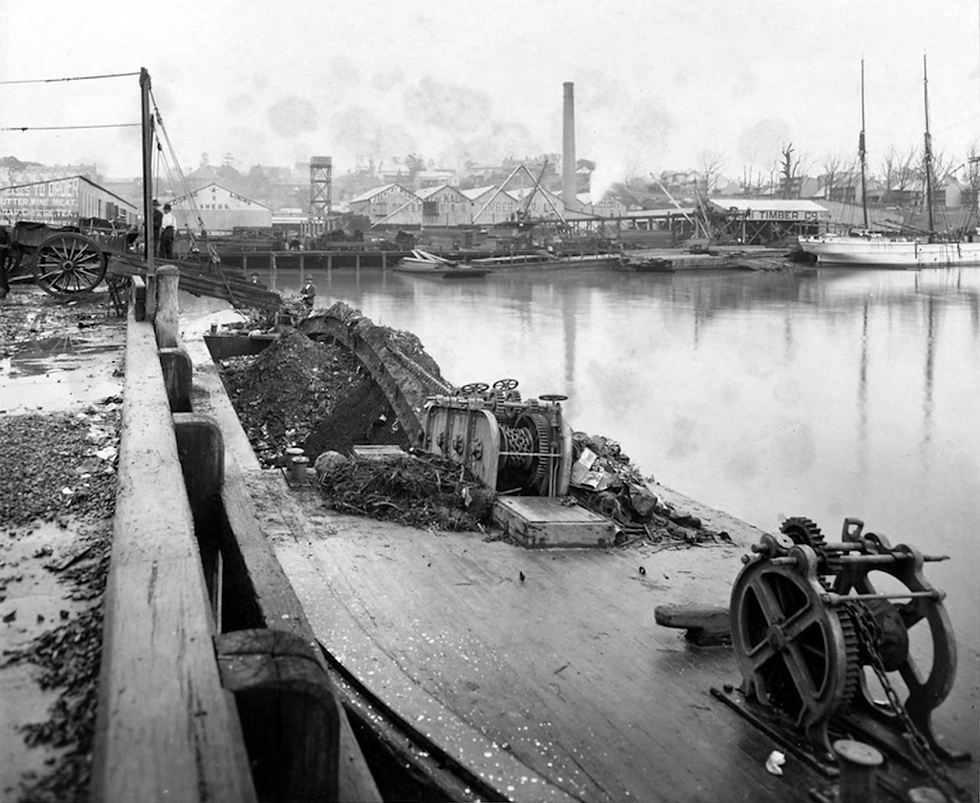 Garbage punt moored in Blackwattle Bay, Pyrmont. Photo: City of Sydney Archives