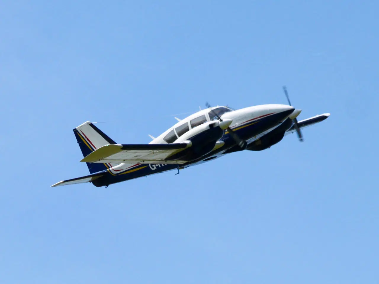 Ravenair.co.uk-Multi Engine Rating (MEP)