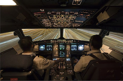 AIRLINER.jpeg