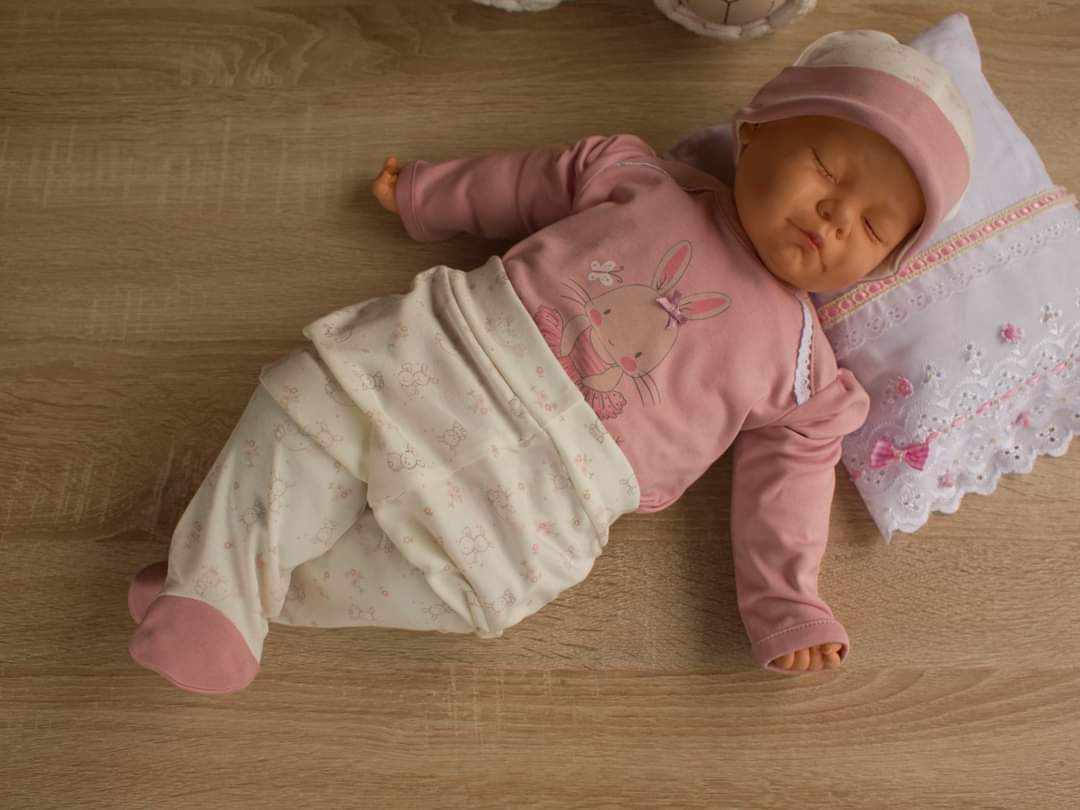 Conjunto conejita bailarina palo de rosa