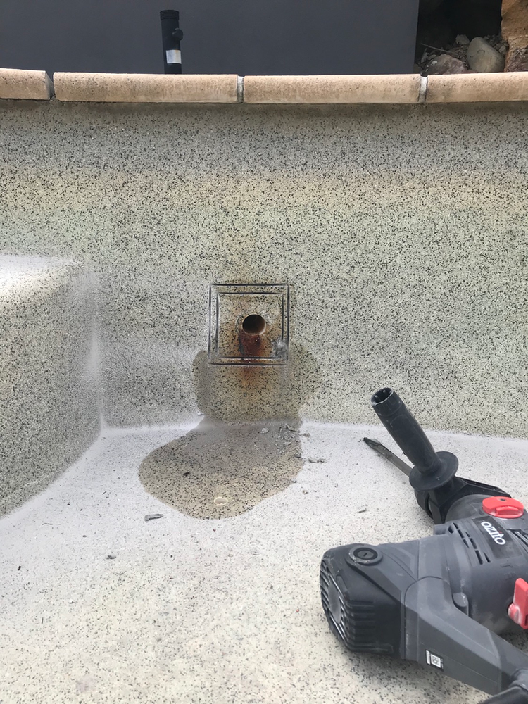 Sealing around return pipes