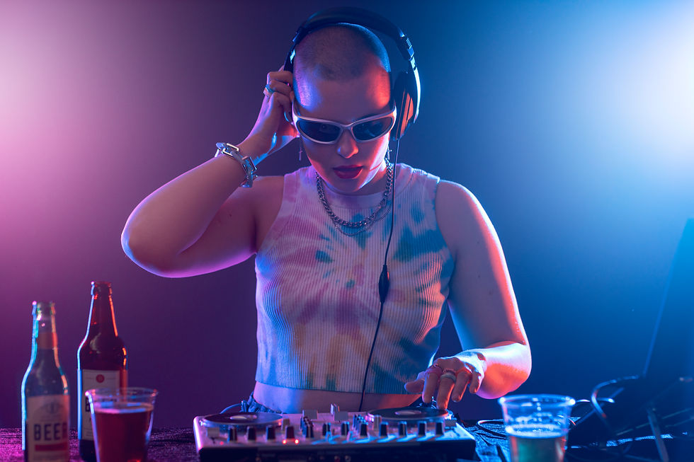 techno-party-lifestyle (1).jpg