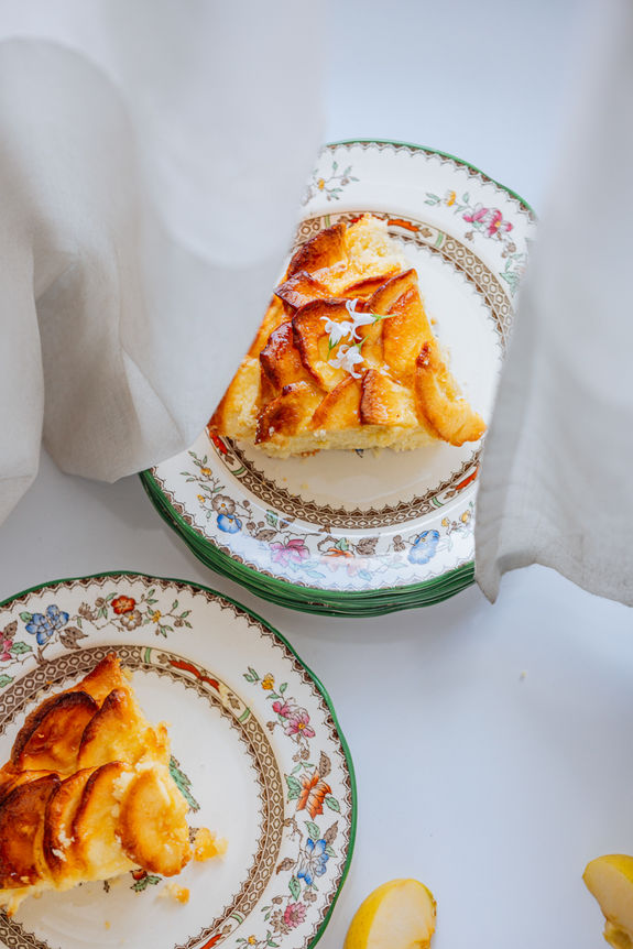 Foto di torta di mele, bright and airy- foto di Alice Krizman, Biella