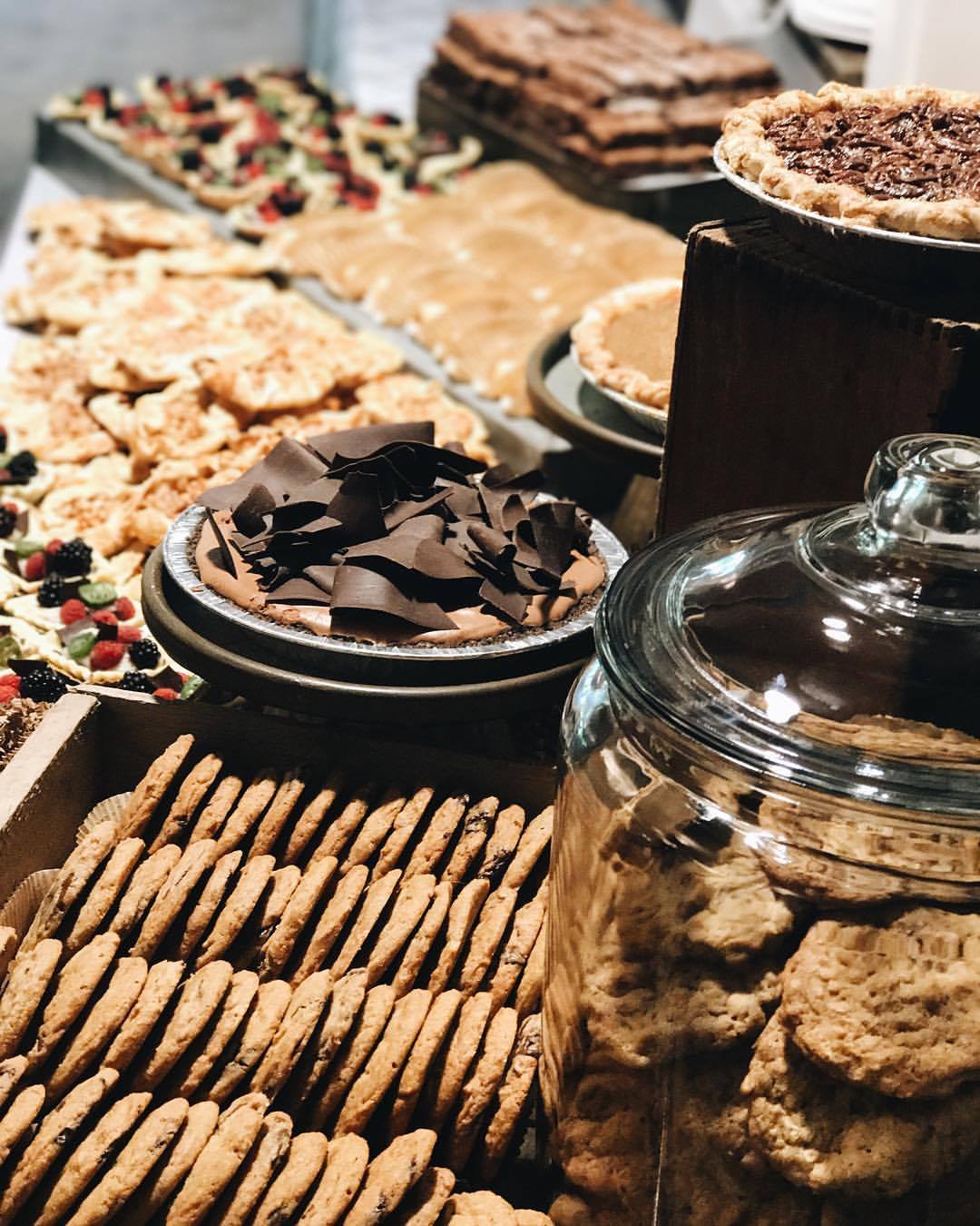 GALLERY cowbellkitchen