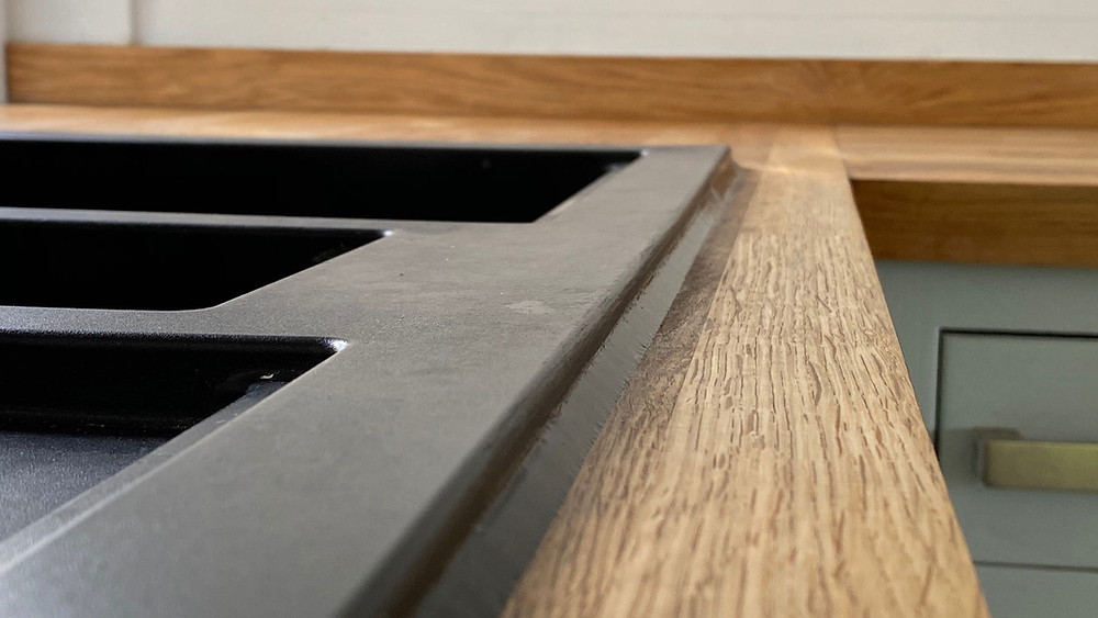 Silicone seal around sink