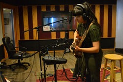 Controlling the headphone mix