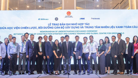 Vietnam Explores Sustainable Aviation Fuel Development at International Conference in Hanoi