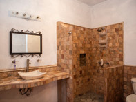 casa-white-canvas-14.jpeg