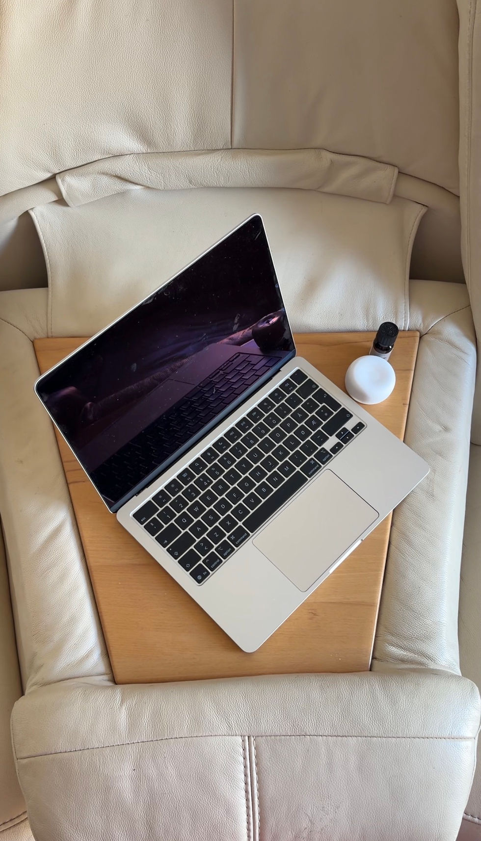 Foto av PC, koblet til UGC