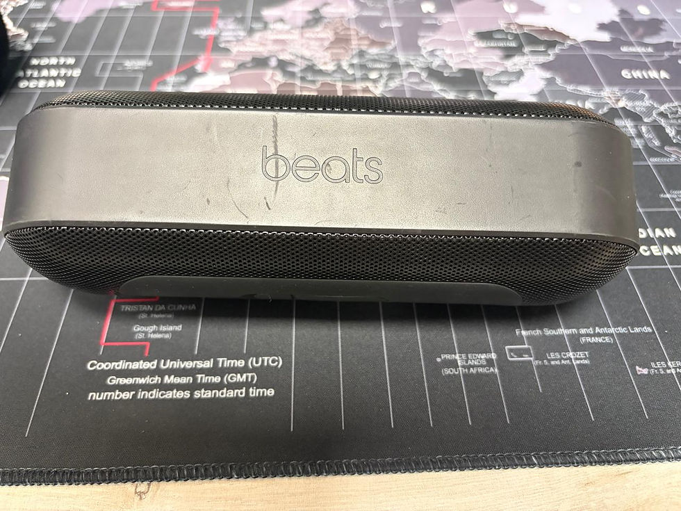 Miniatura: Parlante portátil Beats Pill (Modelo A1680)