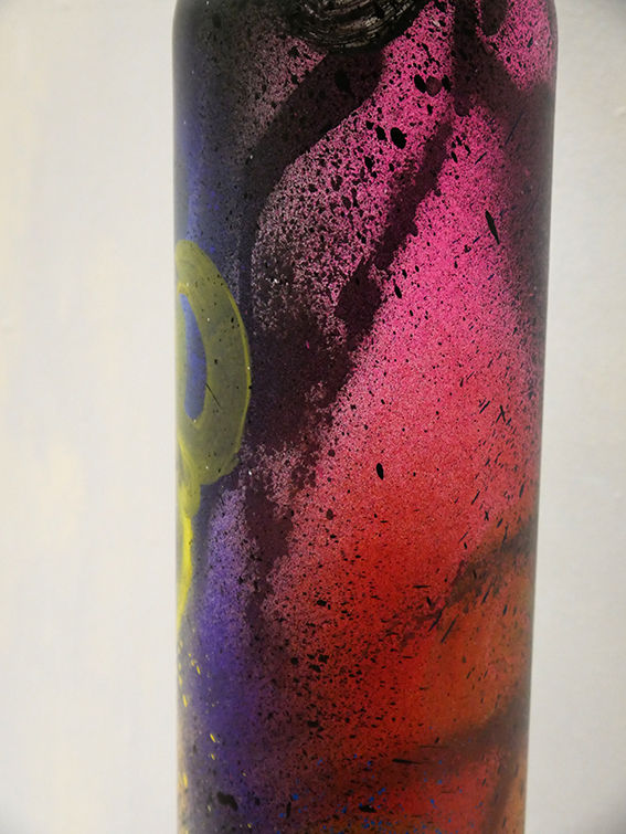 Thumbnail: Confinement I