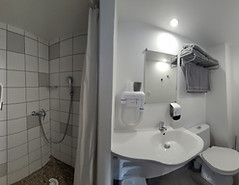 salle de bain standard et eco.jpg