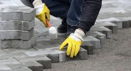 PAVERS