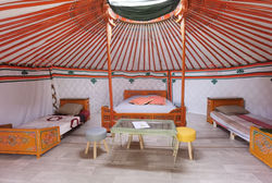 interieur yourte 4 pers