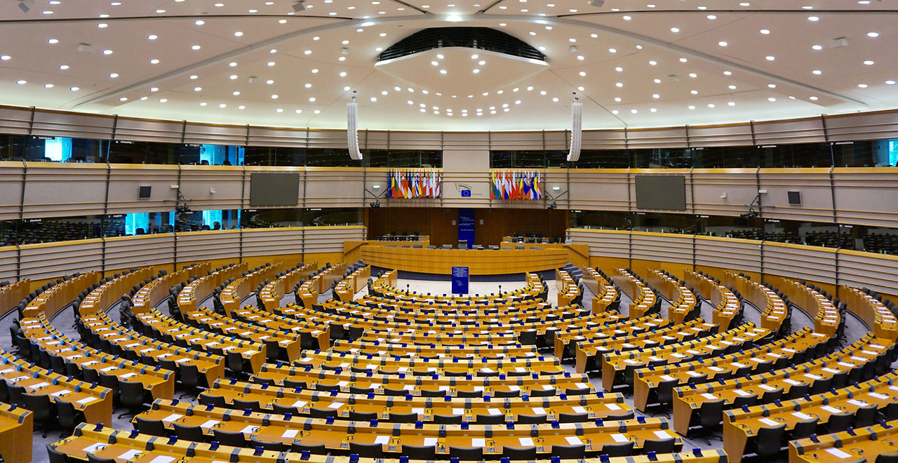 parliament-704254.jpg