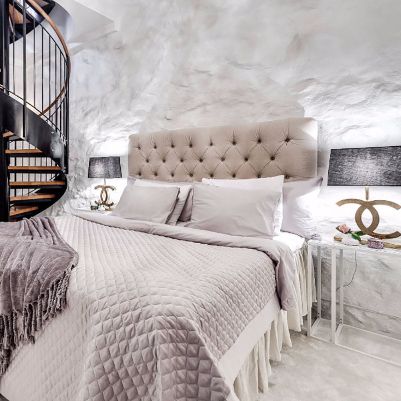 Thumbnail: Glamour Girl Table Lamp