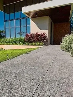 piso-drenante-area-externa-da-casa.webp