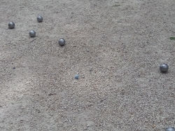 boules satellites