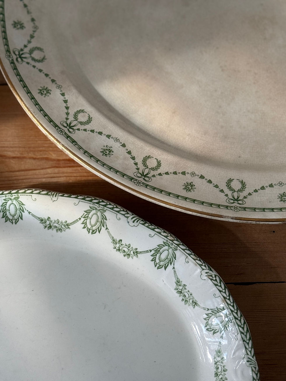Thumbnail: Antique British Serving Platter