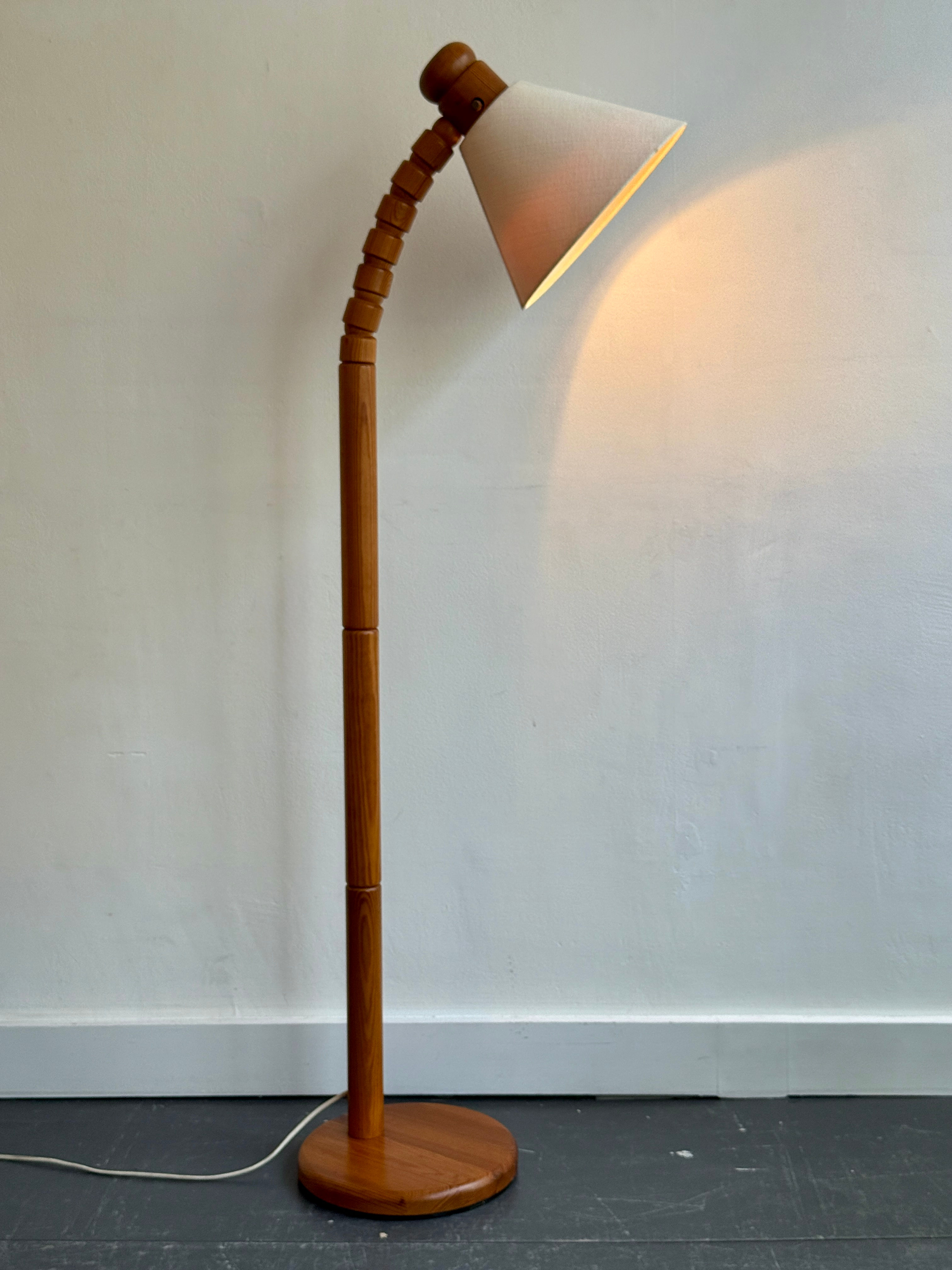 Vintage Swedish Pine Floor Lamp by Solbackens Svarveri