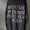 Miniaturbild: Handbemalter schwarzer Pullover mit weißem Schriftzug „Nobody cares unless you’re pretty, rich or dead“