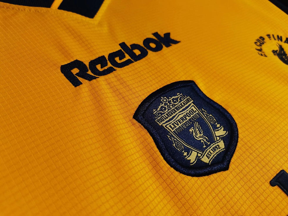 Miniatura: Liverpool 2000-01 FA Cup Final Shirt