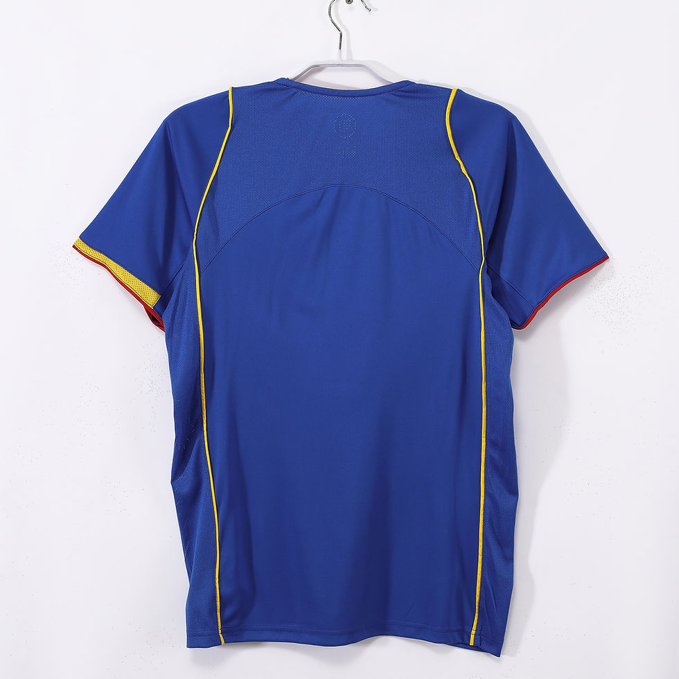 Thumbnail: Arsenal 2004-06 Away/Third Shirt
