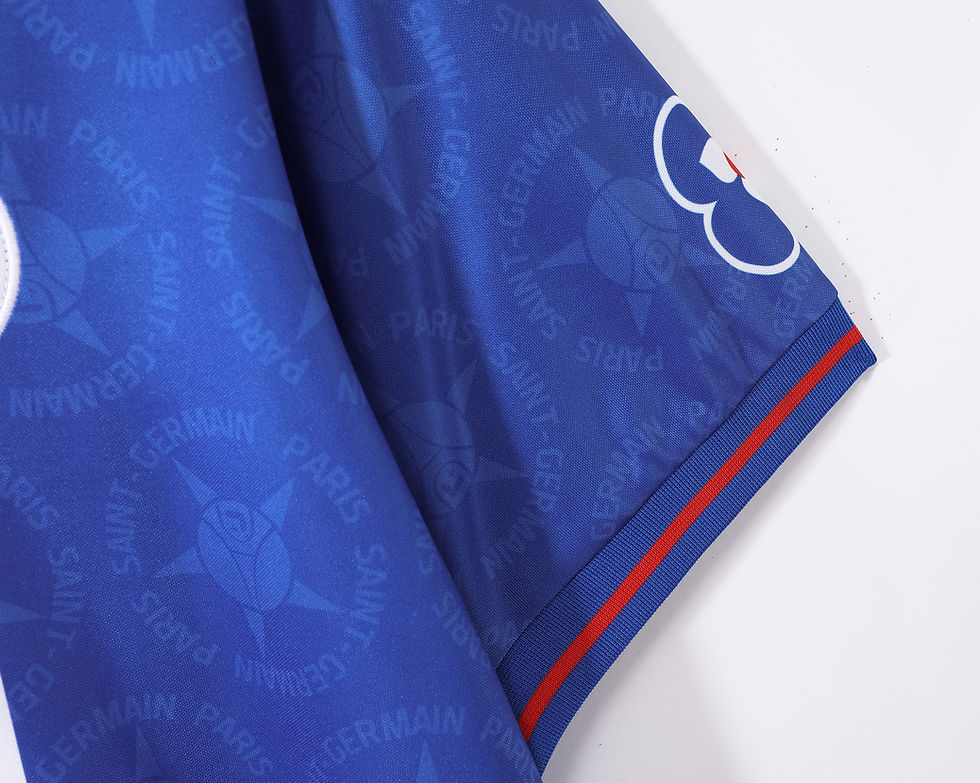 Thumbnail: Paris Saint-Germain 1995–96 Home Shirt