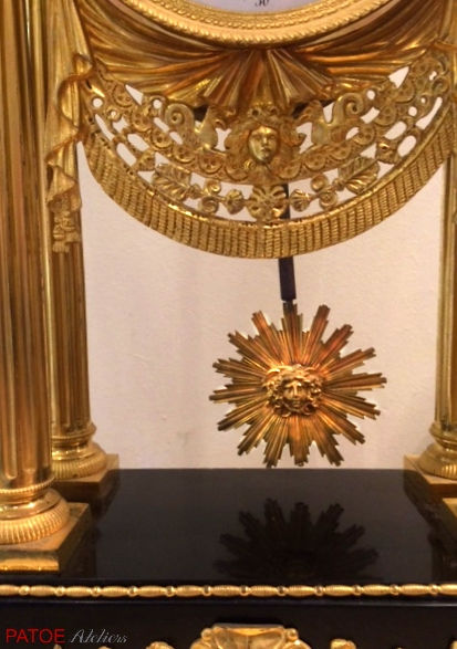 Thumbnail: Kolom pendule, Frankrijk, ca. 1780