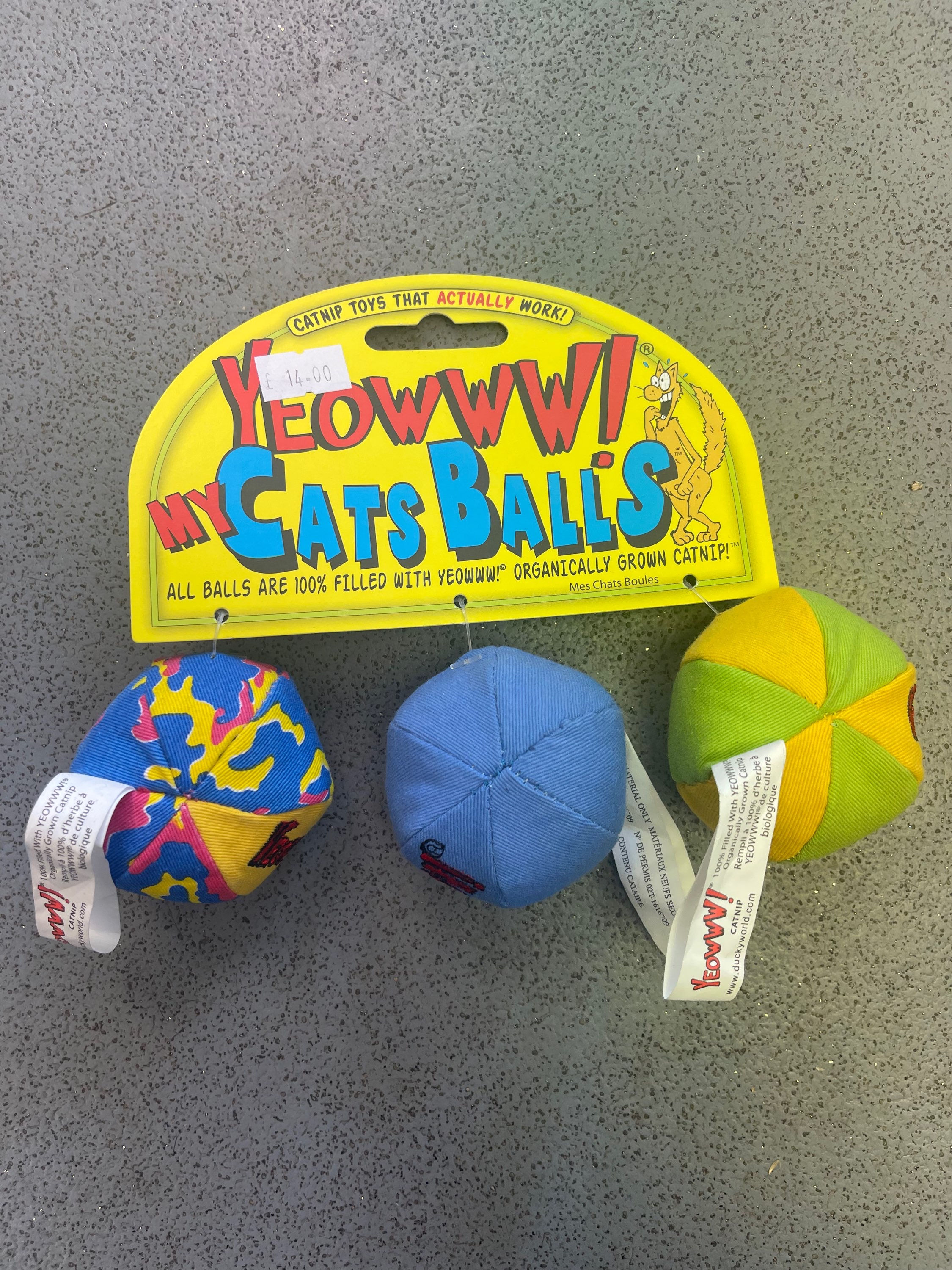 Yeowwww My Cat Balls With Catnip 