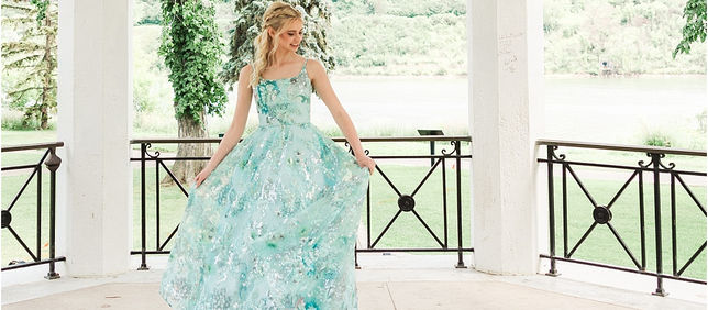 Felicity Graduation Photography 2023 - Saskatoon