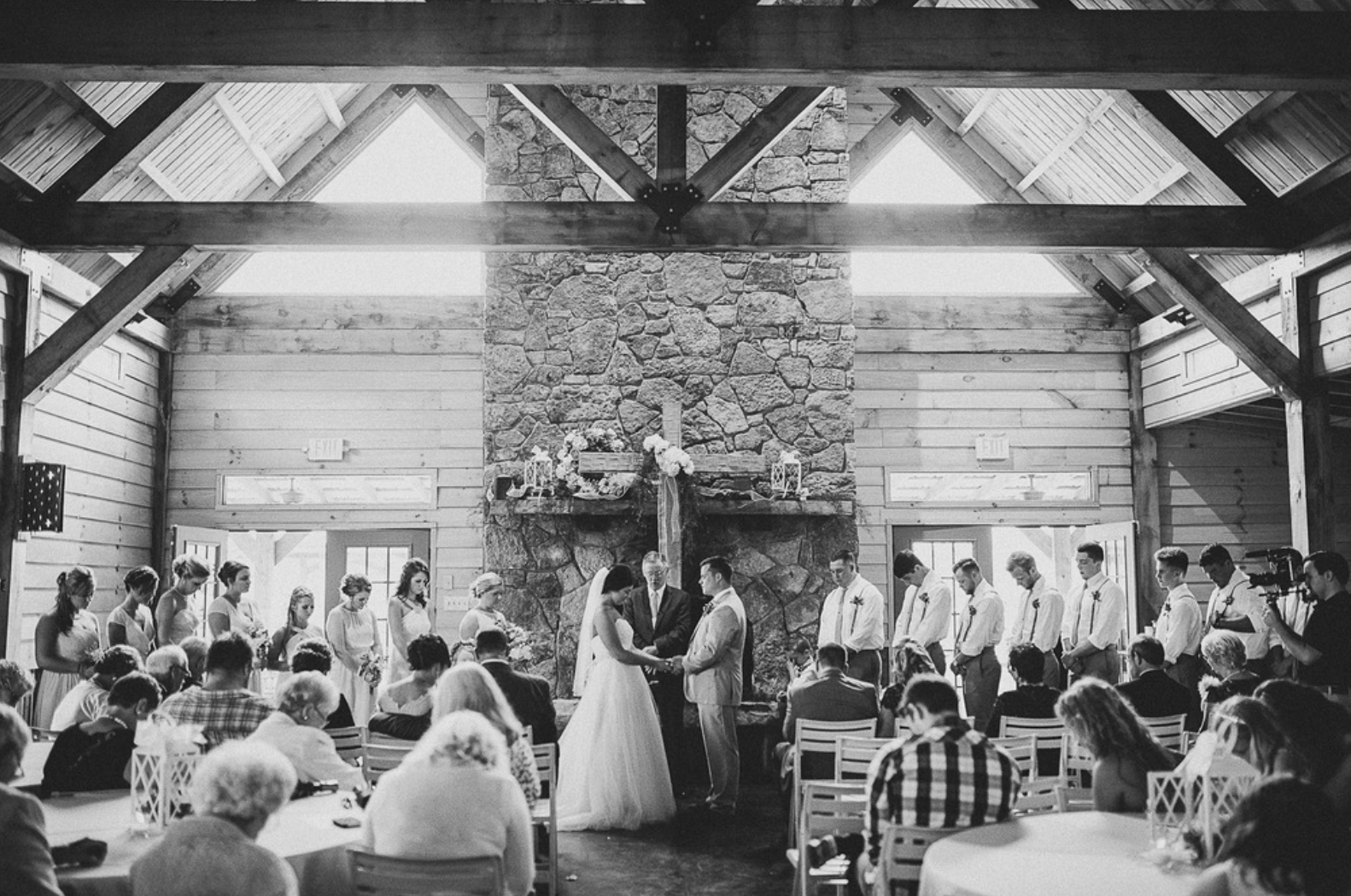Barn On Routh Ridge Weddings | barns-at-chip-ridge