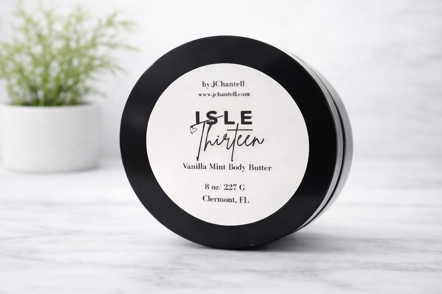 *NEW* Isle Thirteen Body Butter - Vanilla Mint