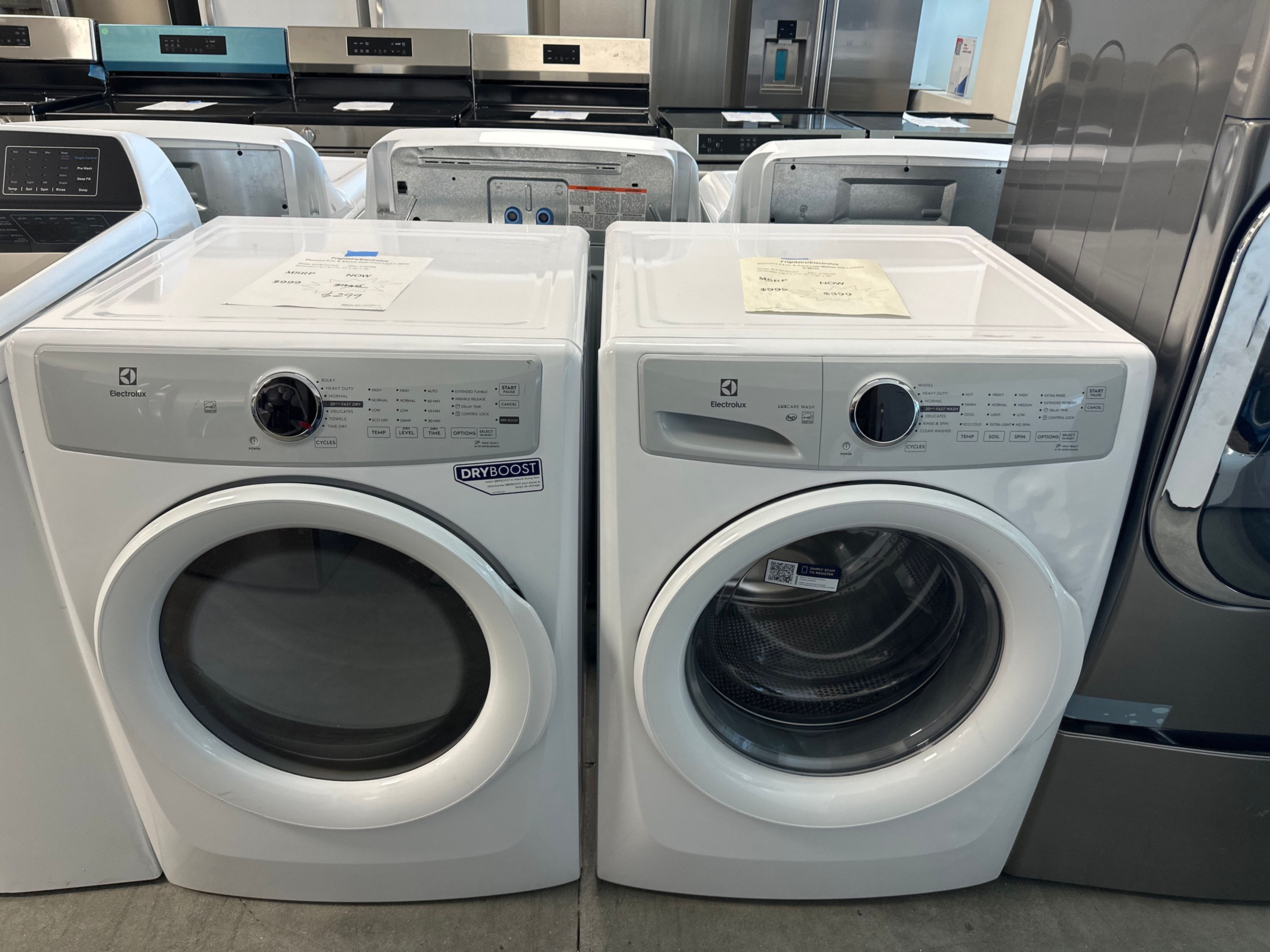Electrolux 4.4 Cu Ft Front Load Washer & 8.0 Cu Ft Electric Dryer Set