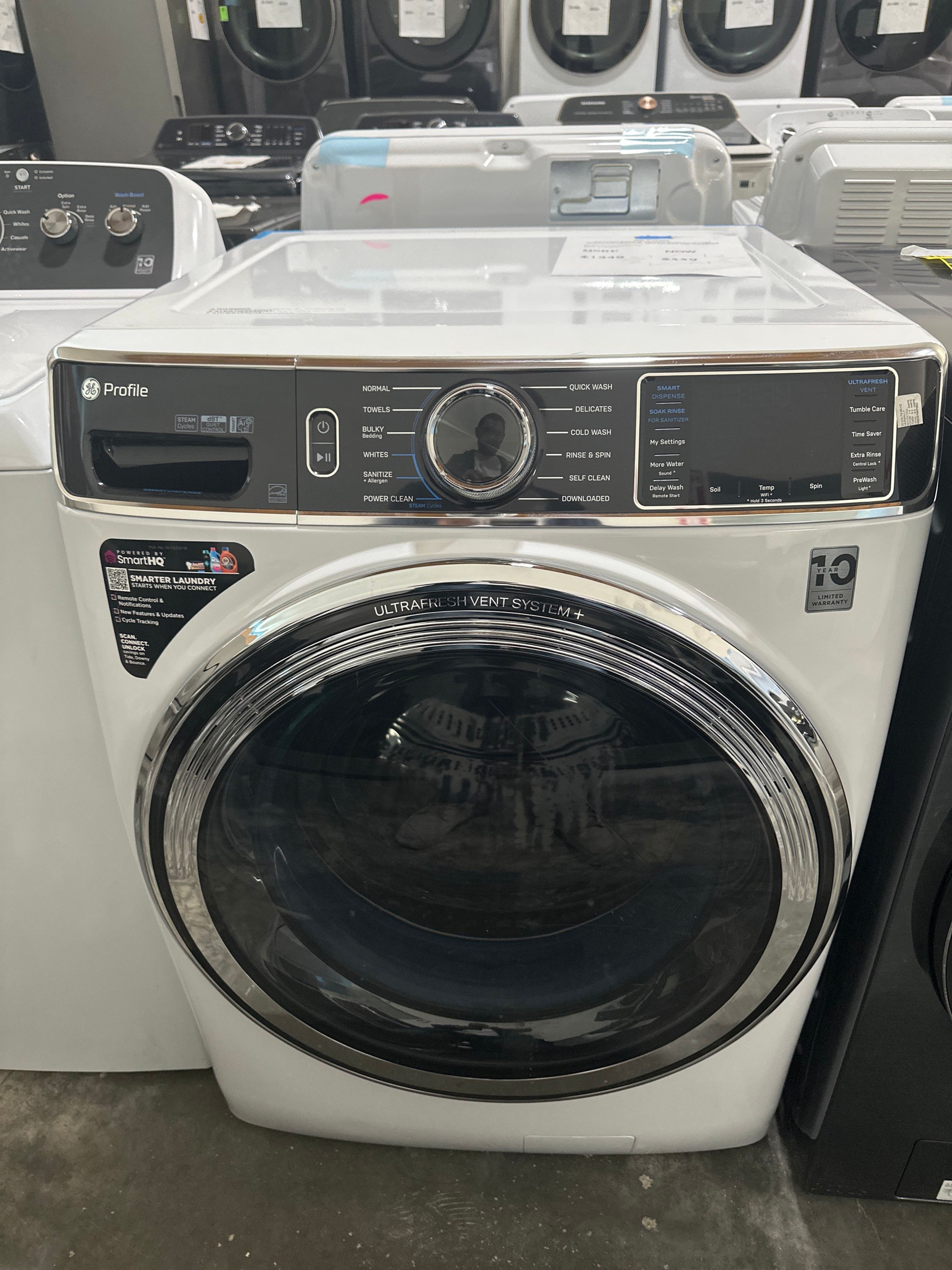 GE Profile 5.3 cu. Ft. Smart Front Load Washer in White