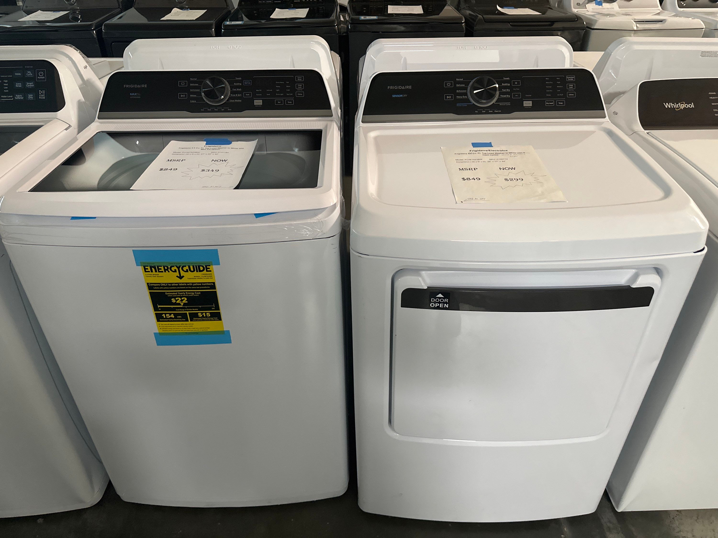 Frigidaire 4.4 cu ft top load washer & 7.0 cu ft electric dryer set