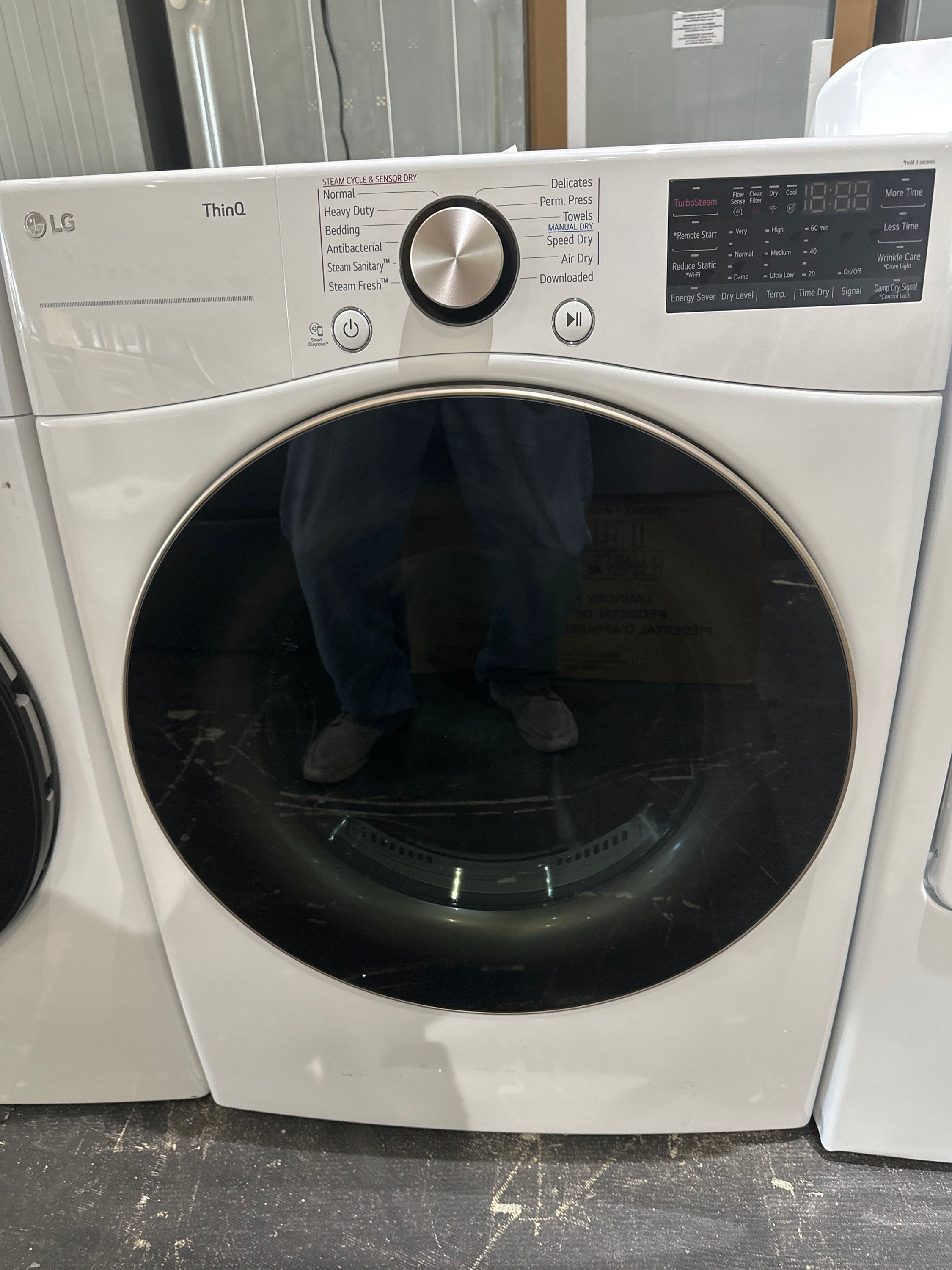 LG 7.4 Cu. Ft. Vented SMART Stackable Gas Dryer in White with TurboSteam