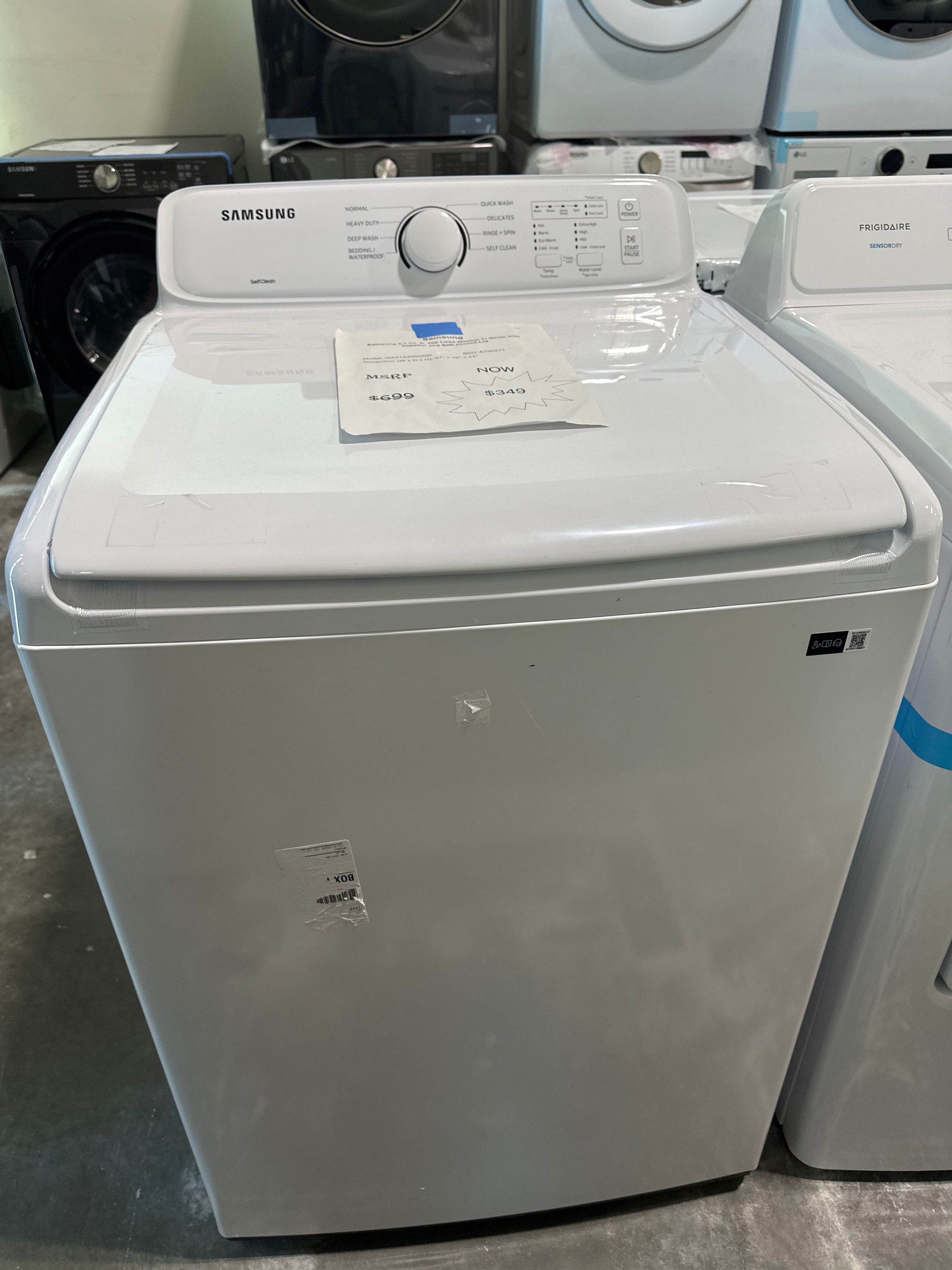 Samsung 4.1 cu.ft. Top Load Washer with Soft Closed Lid in White