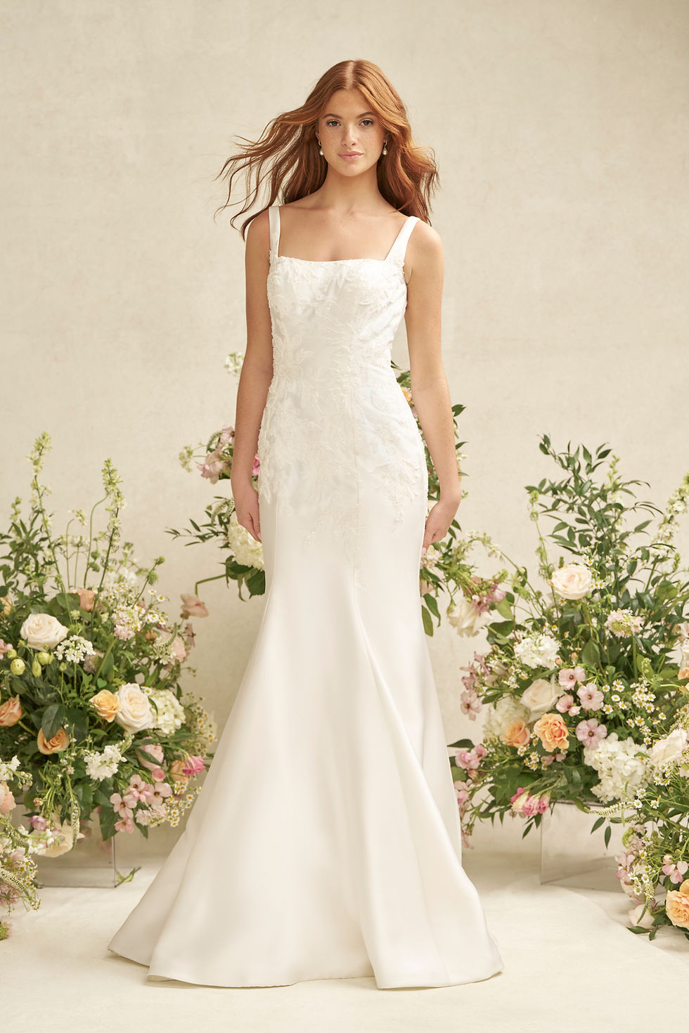 Thumbnail: Allure Romance R3908