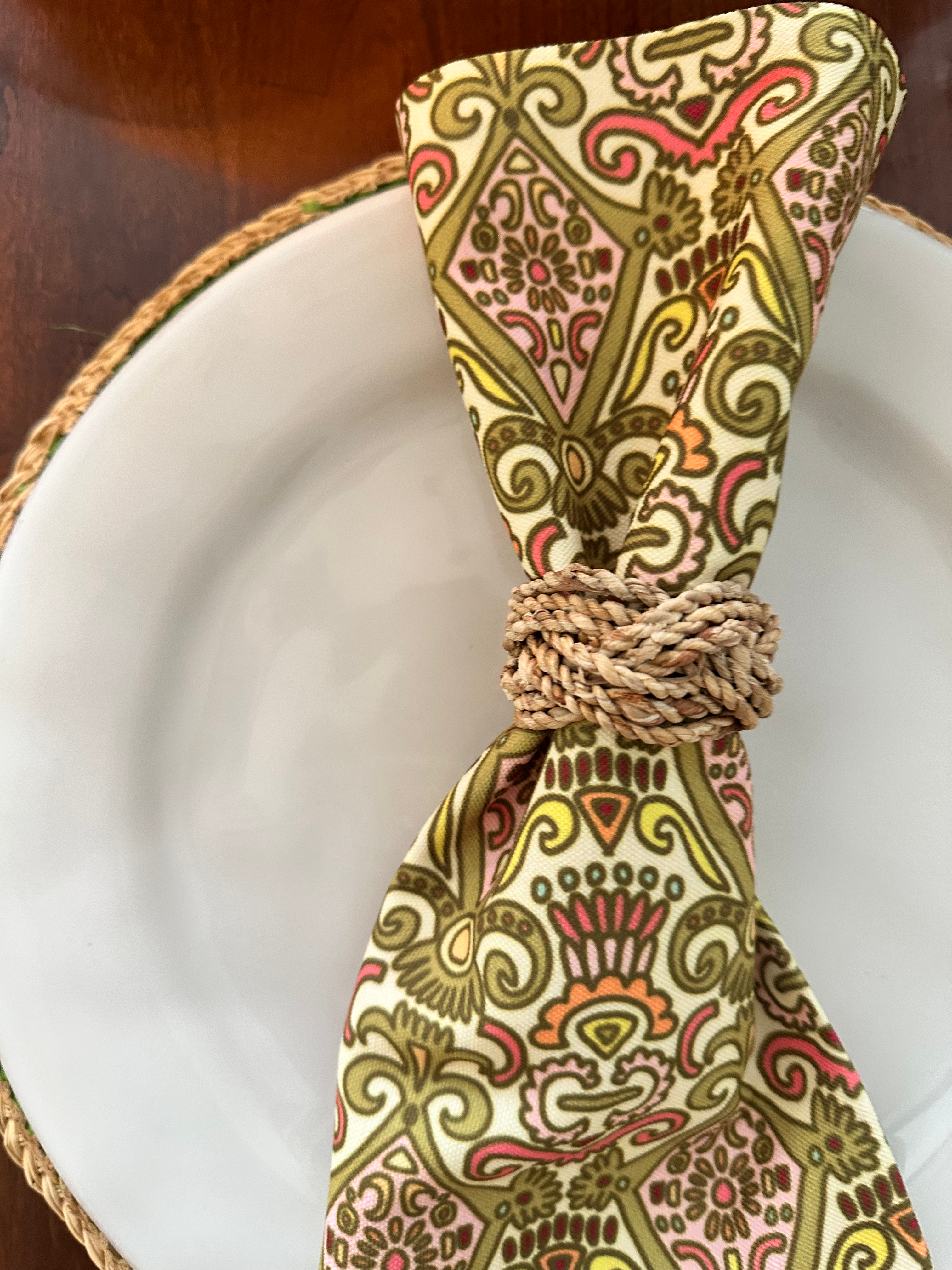 SD Pattern Dinner Napkins set of 4– Orange Multi.