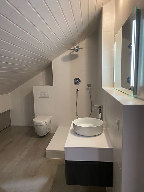 WhatsApp Image 2024-02-05 at 20.44.48 (1).jpeg