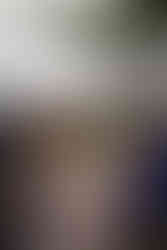 flower+girl+walking+aisle