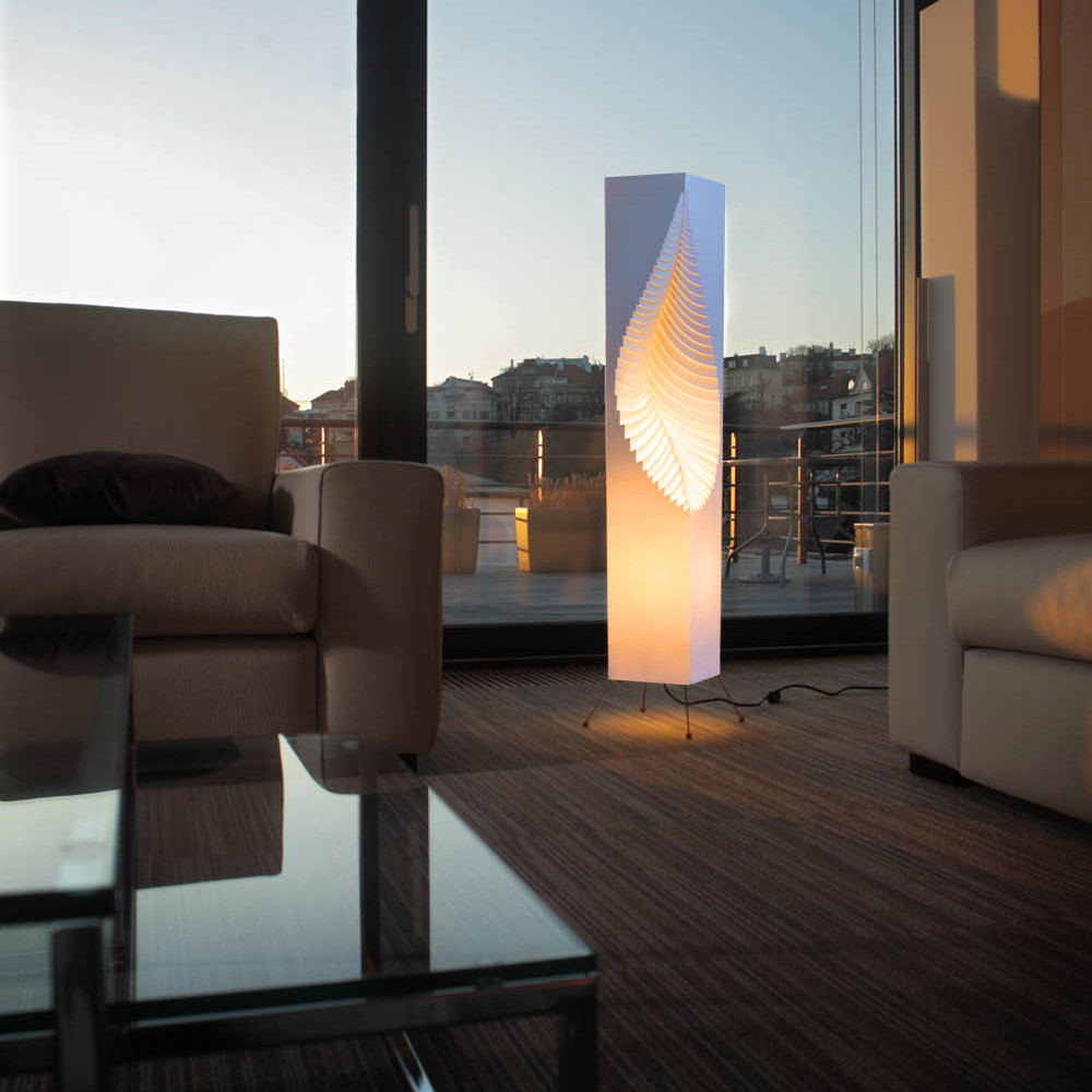 Lampa Leaf on a Cuboid