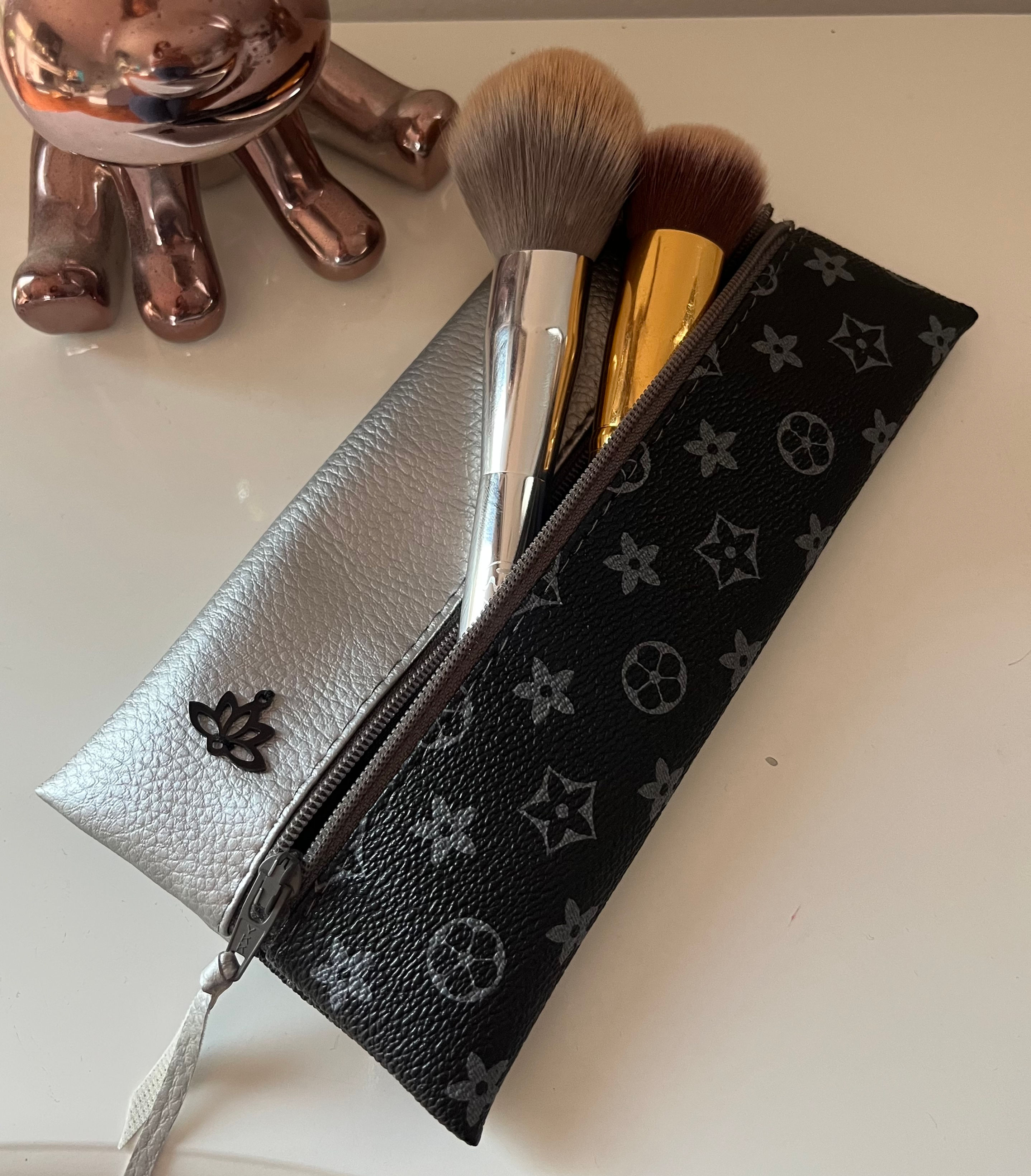 TROUSSE DE MAQUILLAGE "ETOILE D'ARGENT" - FAIT MAIN - LEELOA